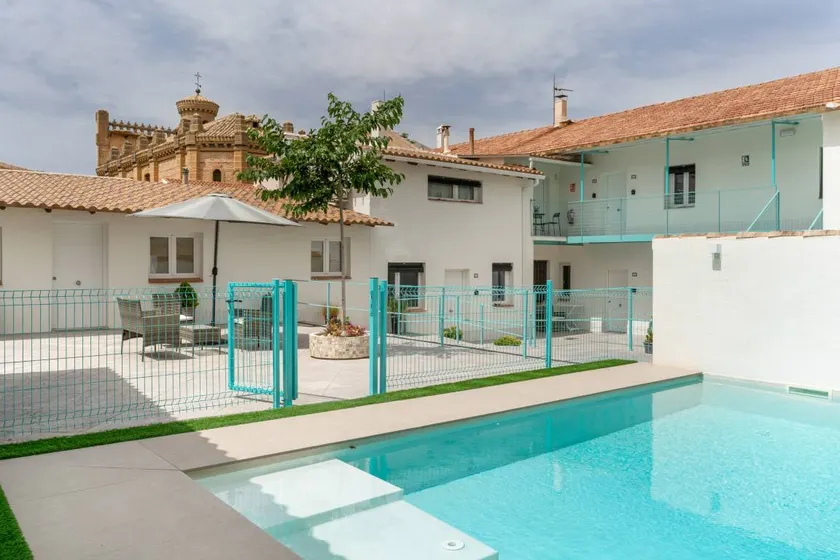 Apartment 'Raízes 22 - 1' with Shared Pool, Wi-Fi, and Air Conditioning - Image 1