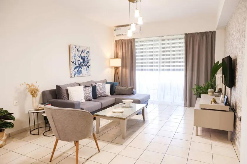 Family-friendly nice flat with garden | City view | Suitable for remote work - Image 1