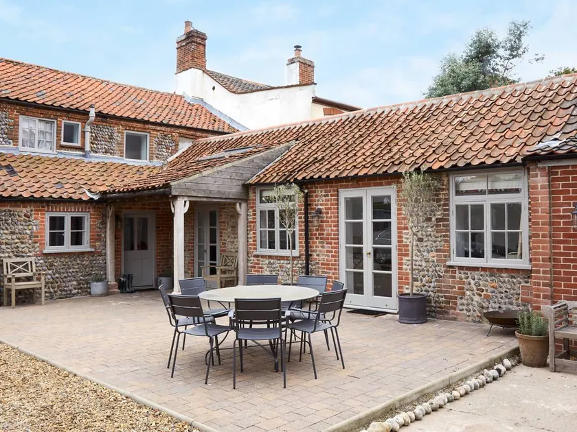 Eden Hall Cottage - Image 1