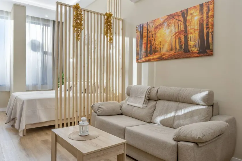 Fully equipped aparthotel with fast internet | City view | Beach nearby | Perfect for remote work - Image 1