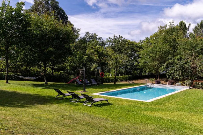 Casa totalmente attrezzata con terrazza, piscina e giardino | Vista sul giardino | Accetta animali domestici - Image 1