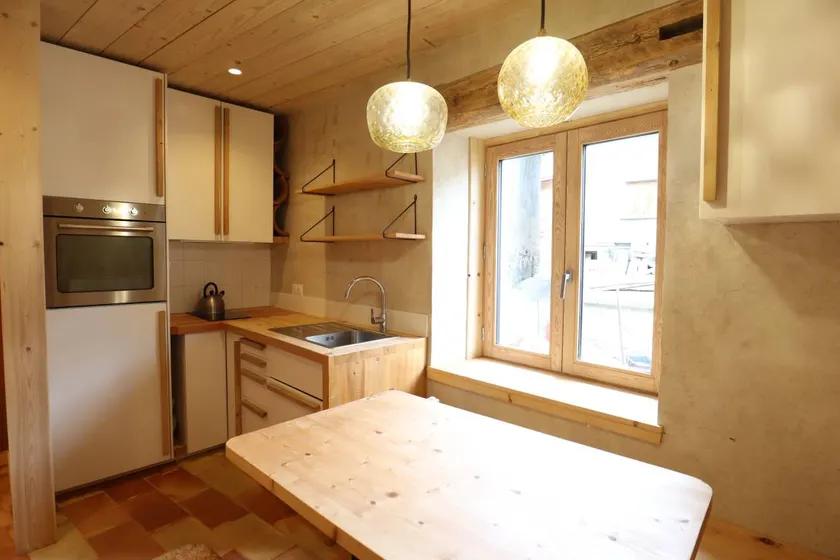 Apartment | Mountain view - Image 1