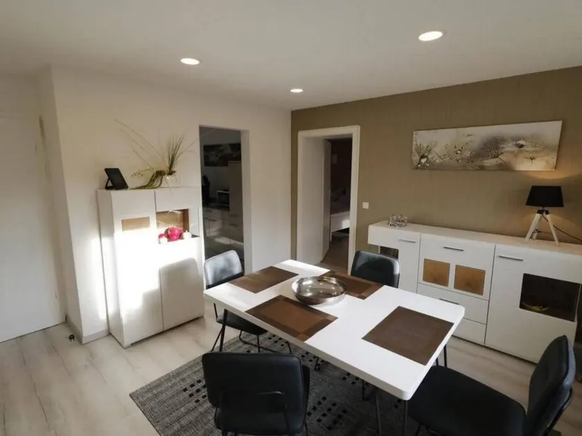 Nice apartment with garden - Image 1