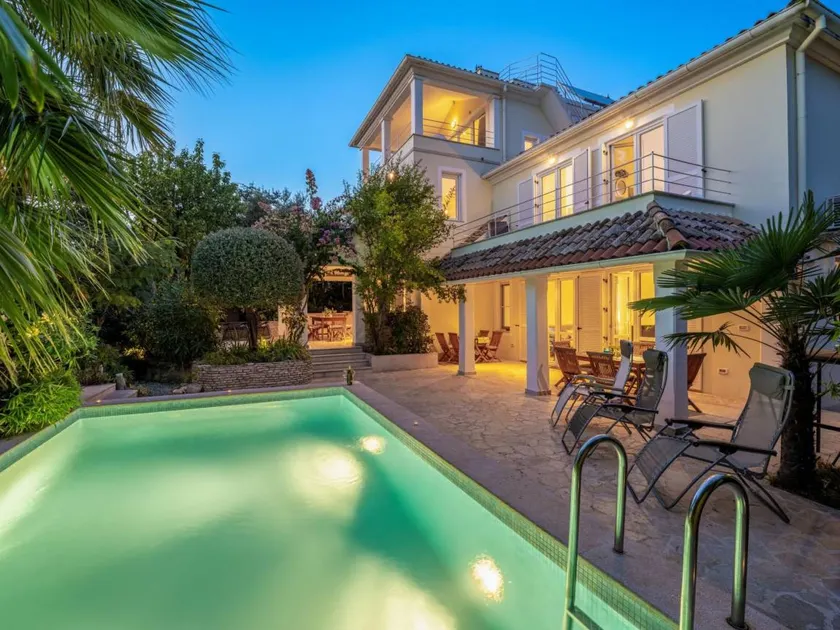 House with garden, terrace & BBQ | Dogs allowed - Image 1