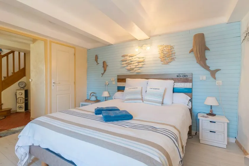 Bed & breakfast with terrace | Lake view - Image 1