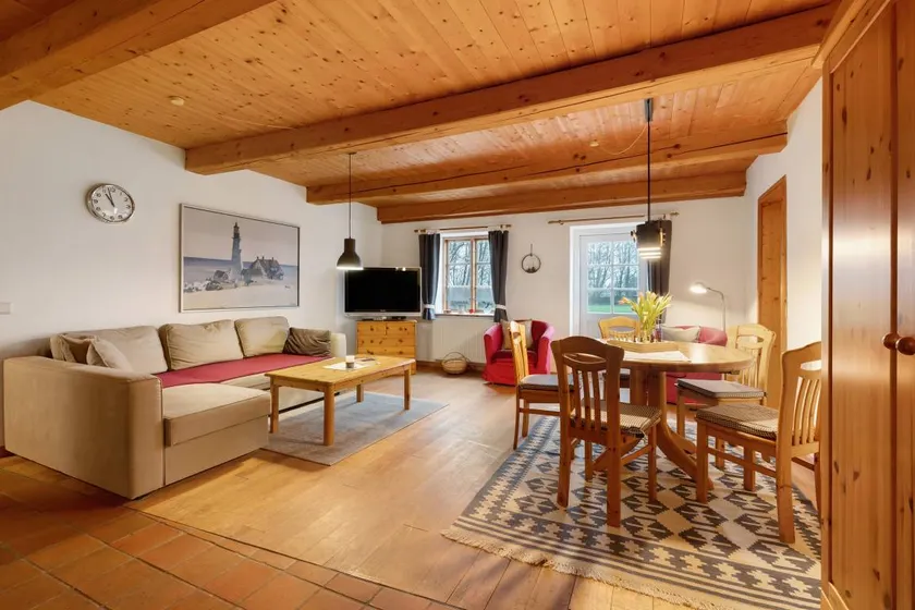 Fully equipped flat with garden, heated pool & terrace | Garden view | Pets are welcome - Image 1