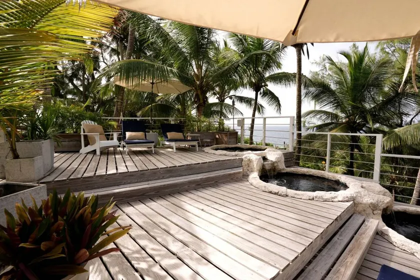 Chic Private Vacation Rental with Breakfast and Indoor Jacuzzi in Barbados - Image 1