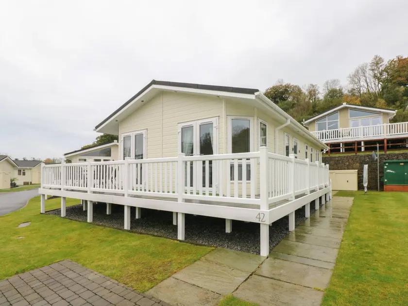 Family-friendly cottage with garden | Pet-friendly - Image 1