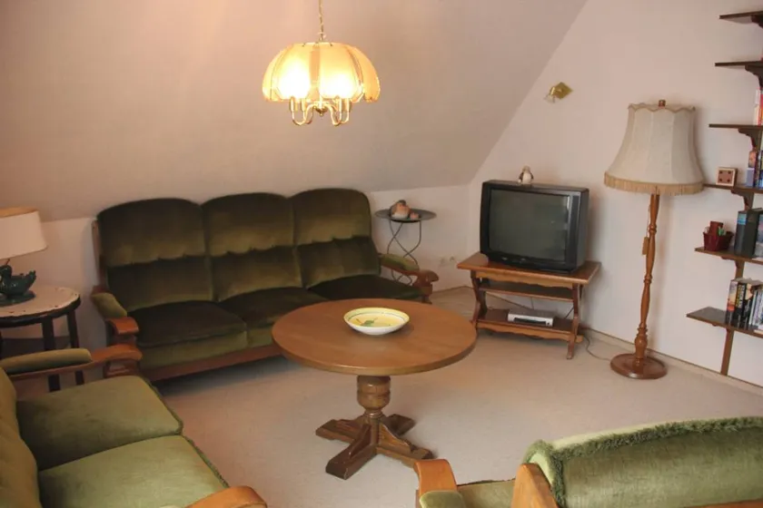 Apartment with BBQ, garden & terrace - Image 1