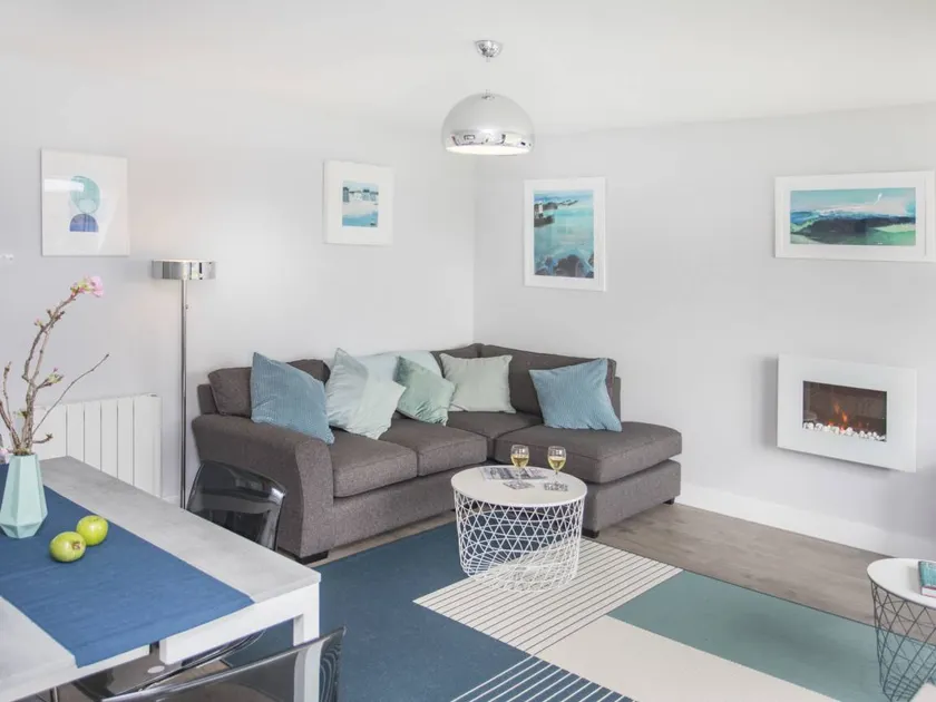 Cottage | Beach view - Image 1