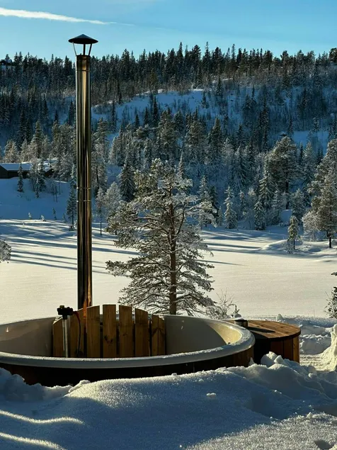 Holiday home with terrace, jacuzzi & barbecue - Image 1