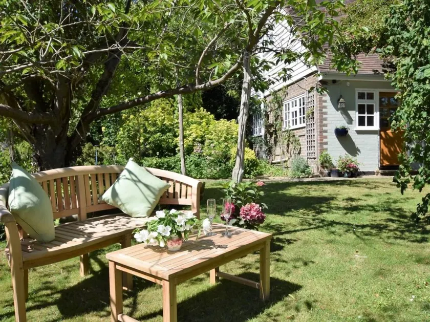 Wonderful cottage with 1 room for 2 persons - Image 1