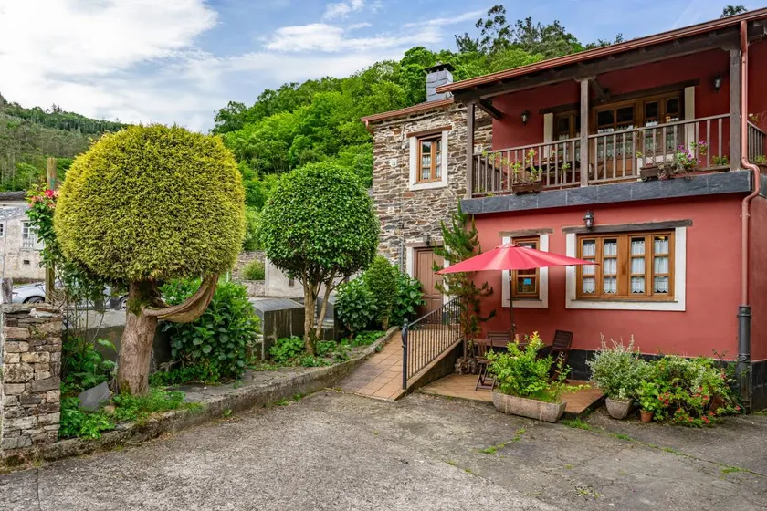 Ferienwohnung 'Nando' mit Bergblick, privater Terrasse und Wi-Fi - Image 1