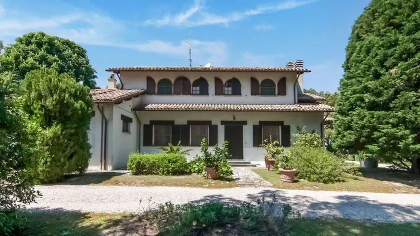 Grande maison entièrement équipée avec terrasse, jardin et barbecue | Avec animaux admis - Image 1