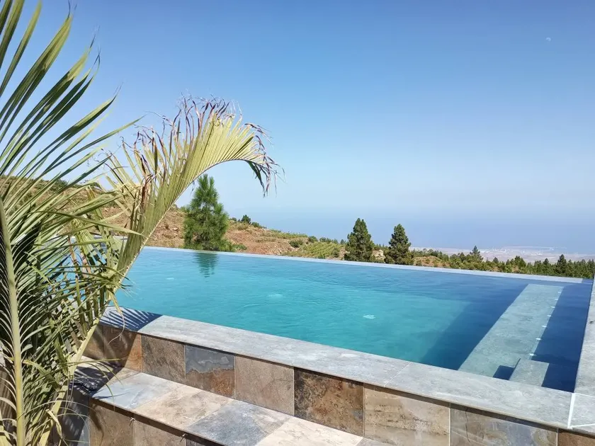 Vacation 'Land Of Dreams 3' with Sea View, Shared Pool and Wi-Fi - Image 1
