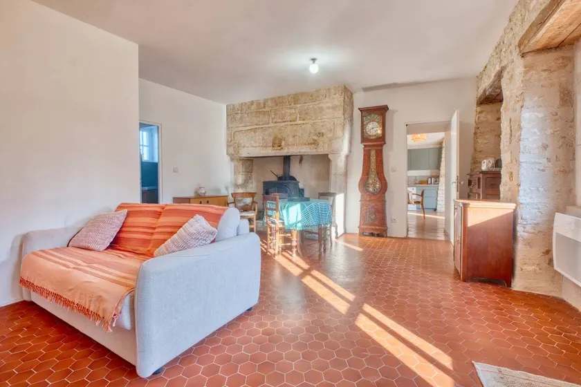 Casa vacacional con jardín y terraza - Image 1