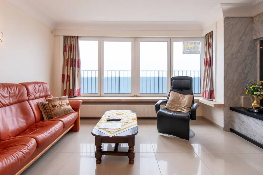 Charming flat | Sea view | Next to the beach - Image 1