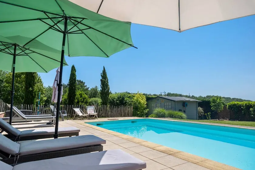 House with pool, BBQ & terrace - Image 1