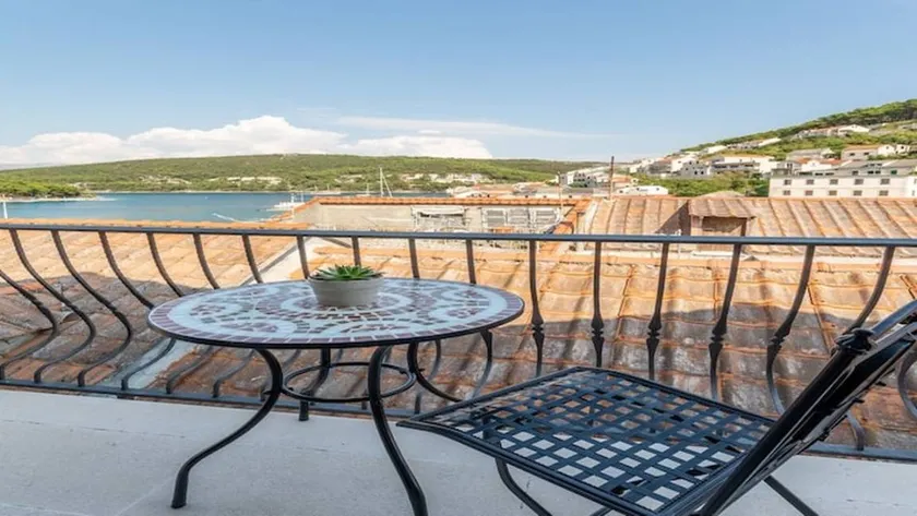 Apartment in Pucišca for 2 people with 1 room Ref. 655453 - Image 1