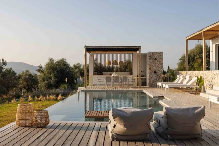 Villa avec jardin, terrasse et internet haut débit | Vue mer - Image 1