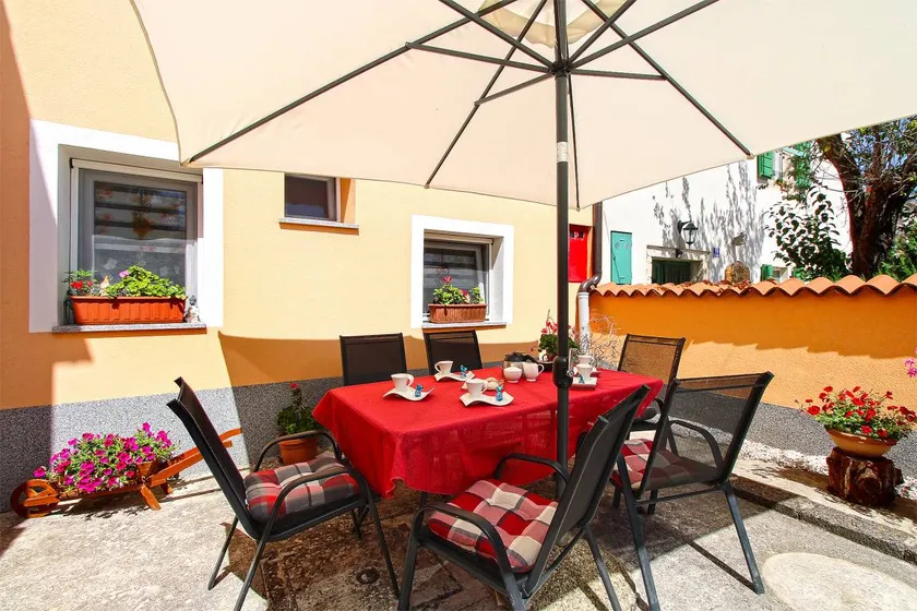 Kinderfreundliche schöne Ferienwohnung mit Grill und Terrasse - Image 1
