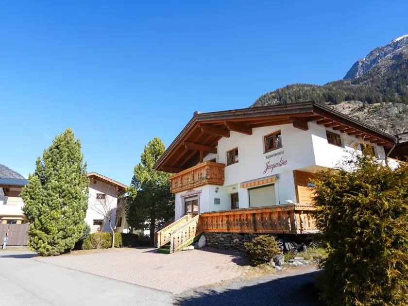 Apartment mit Garten - Image 1