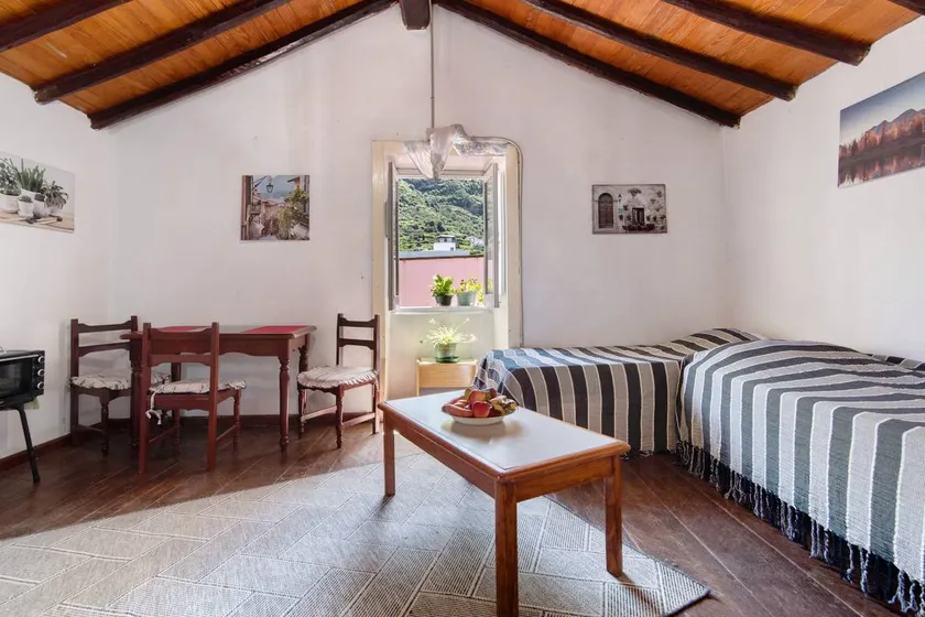 Attraente casa | Vista sulla montagna - Image 1