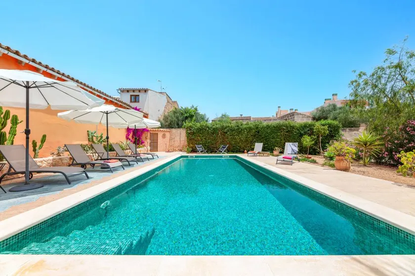 Ferienhaus El Palomar mit Garten, WLAN, Pool und Terrasse; Haustierfreundlich - Image 1