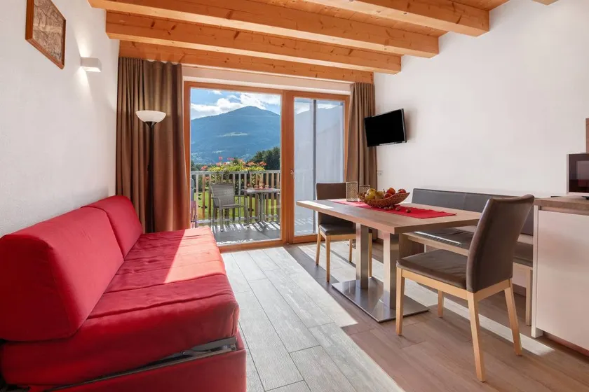 Apartment with terrace, garden & barbecue | Garden view - Image 1