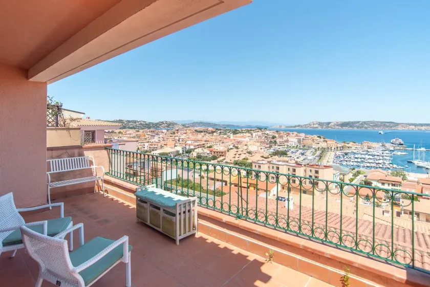 Flat Sea View - Image 1