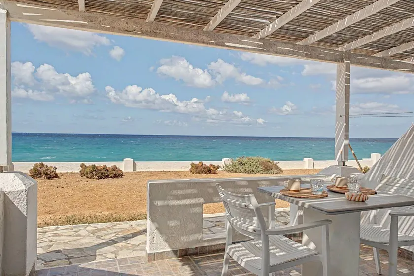 Pleasant studio with pool & garden | Sea view - Image 1