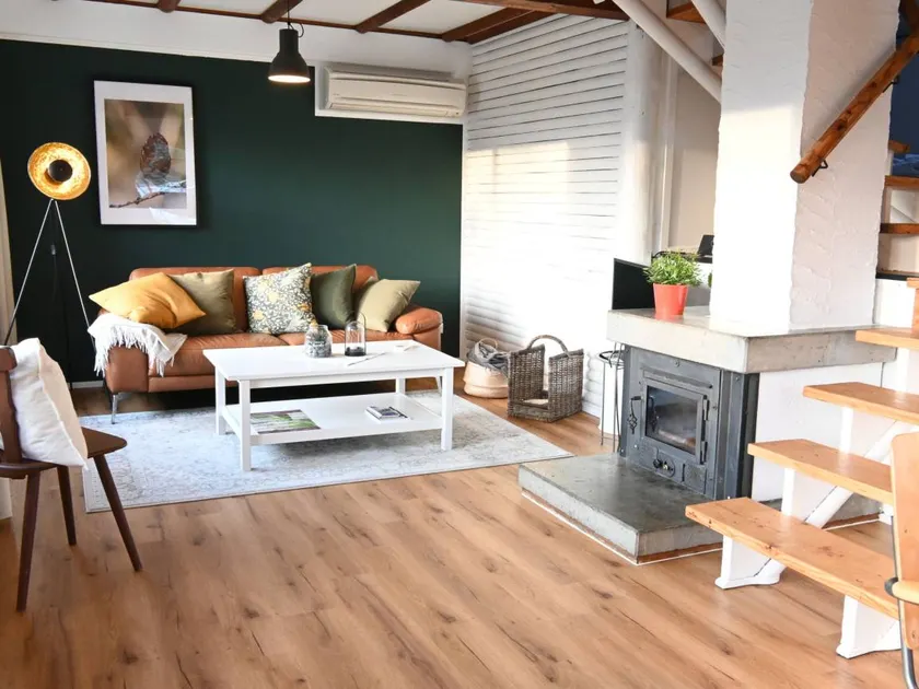 Charming holiday home with terrace & garden | Pet-friendly - Image 1