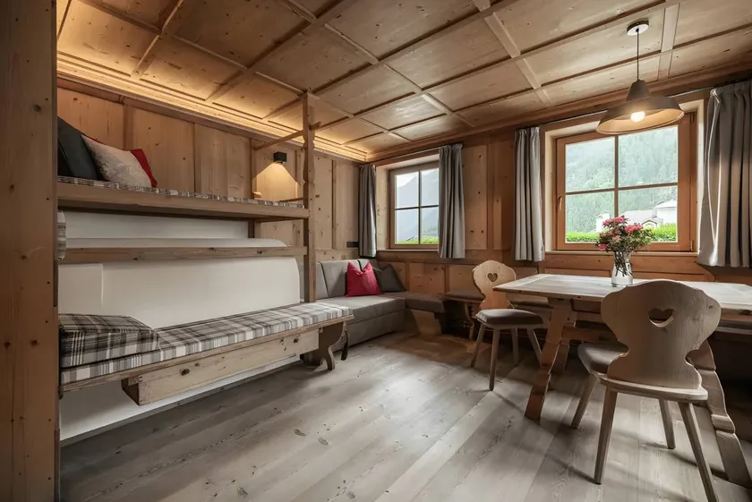 Incantevole appartamento adatto alle famiglie con terrazza, sauna e giardino | Vista sulla montagna | Perfetto per il lavoro da remoto - Image 1