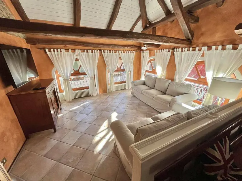 Child-friendly lovely house - Image 1