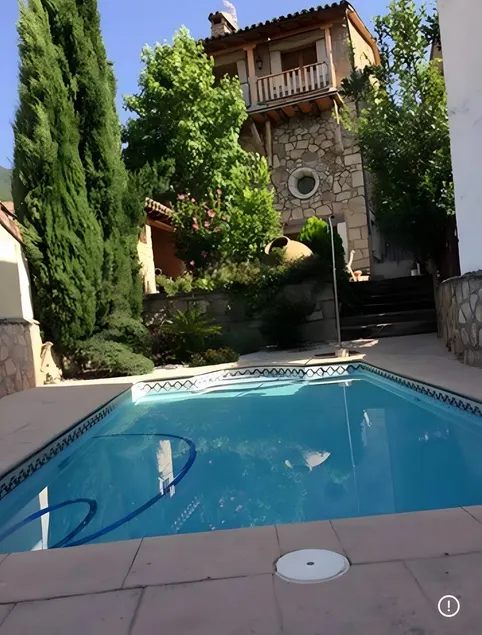 Fully equipped chalet with barbeque, terrace & pool | Mountain view - Image 1