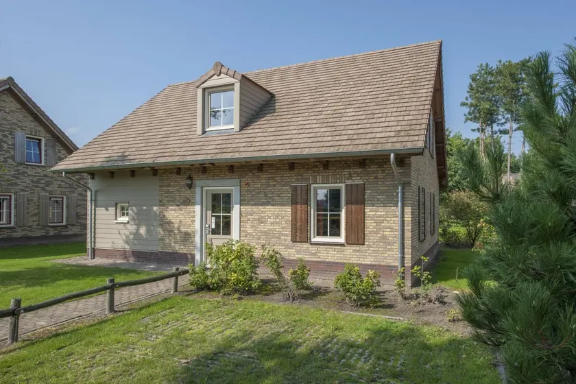 Schönes Ferienhaus mit Sauna, Terrasse und Garten | Haustiere sind willkommen - Image 1