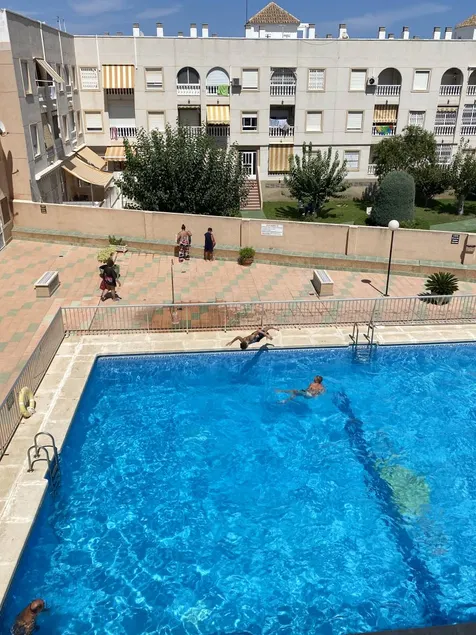 350 meters to the beach - Image 1