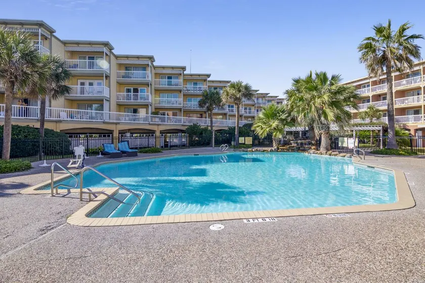 4511VIC3306VICNC - Victorian 3306-Beach View - Image 1