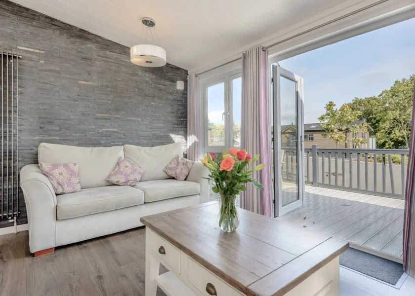 Family-friendly chalet with terrace | Next to the beach - Image 1