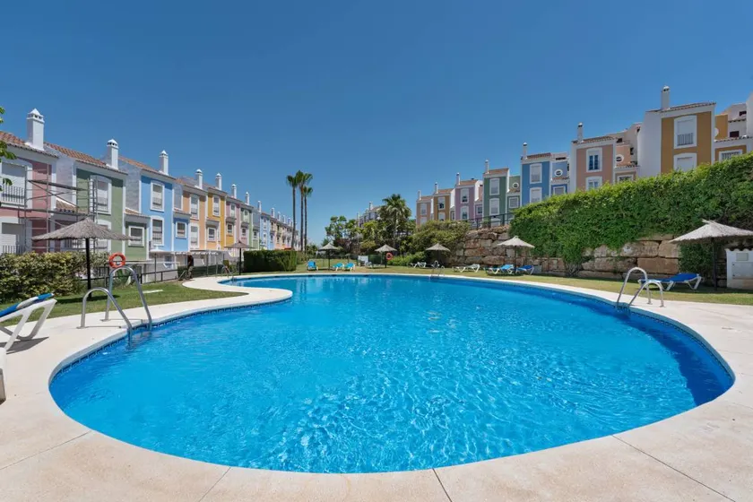 Holiday Home 'Nouvelle Location Bord De Mer' with Sea View, Wi-Fi, Air Conditioning - Image 1