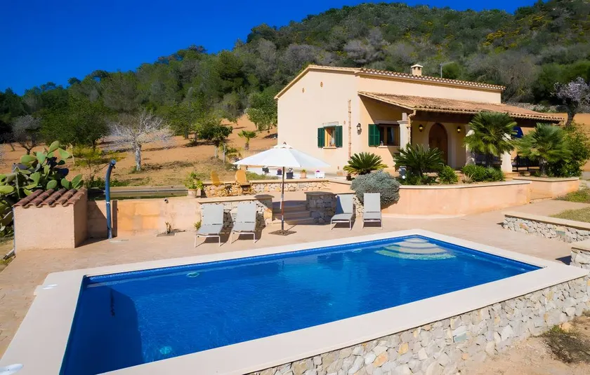 Fully equipped nice finca with private pool, garden & barbeque | Mountain view - Image 1