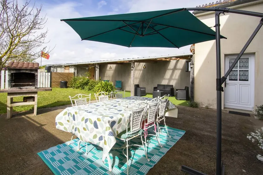 Ferienhaus mit Grill, Whirlpool und Terrasse | Meerblick - Image 1