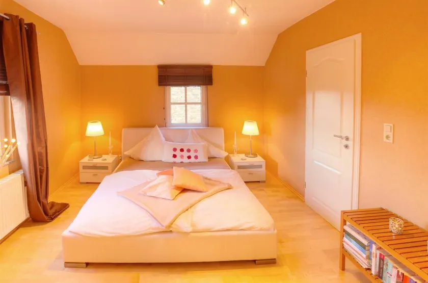 Children-friendly nice flat with pool, garden & jacuzzi - Image 1