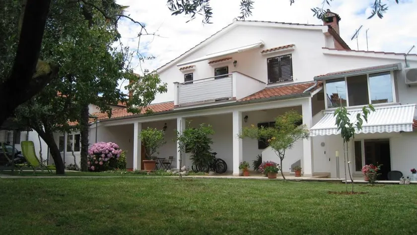 Apartment with 2 rooms for 4 persons - Image 1