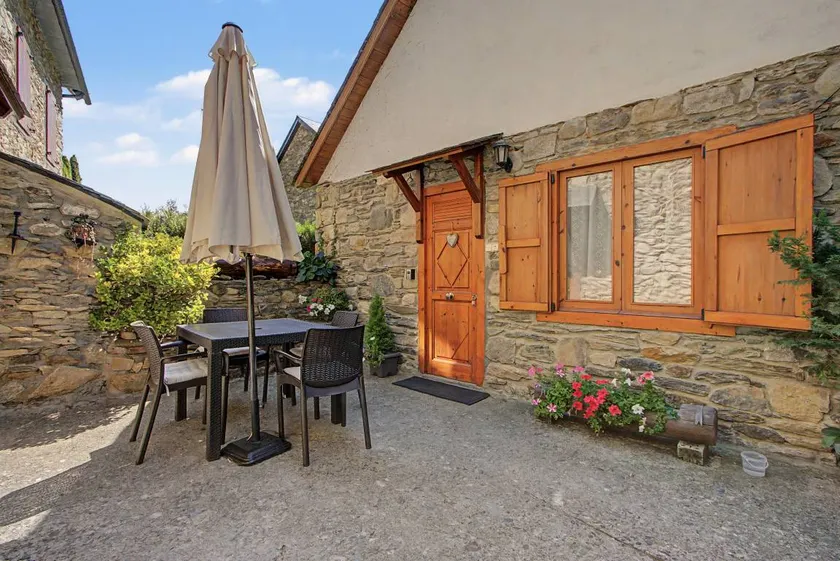 Meravigliosa casa totalmente attrezzata con griglia | Vista sulla montagna - Image 1