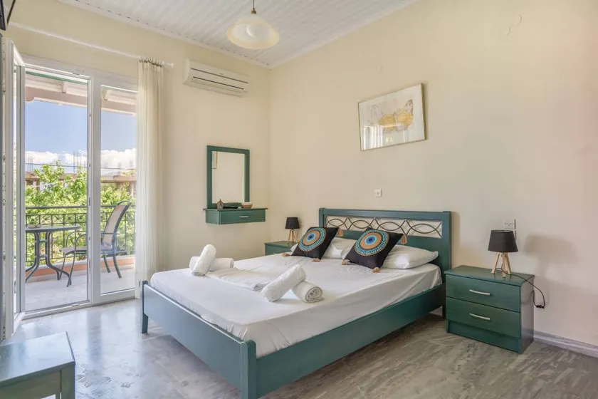 Odysseia Room 1 - 2 Min Walk to Beach, 2 Adults, Terrace, Wi-Fi & AC - Image 1