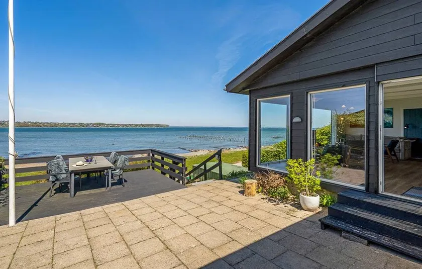 Fully equipped wonderful house with garden, barbeque & terrace | Sea view | Beach nearby - Image 1