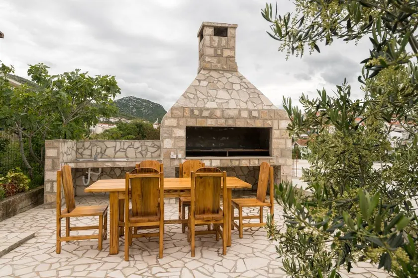 Studio with BBQ & terrace | Next to the beach - Image 1