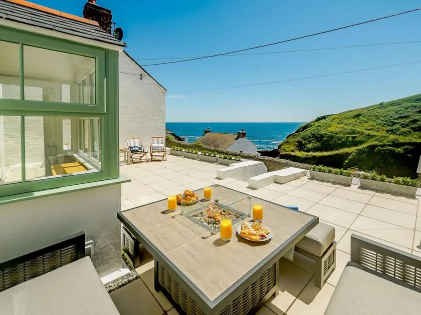 Cottage with garden | Water view - Image 1