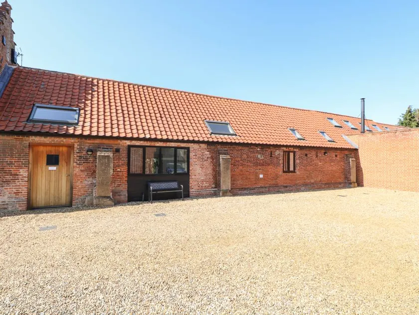 Family-friendly cottage | Pets are welcome - Image 1